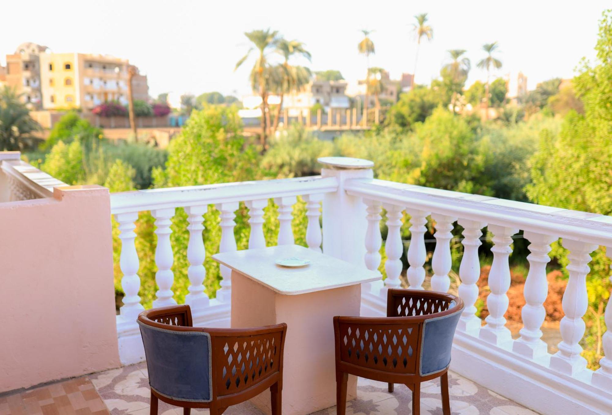 Luxor Nile View Flats Exterior foto