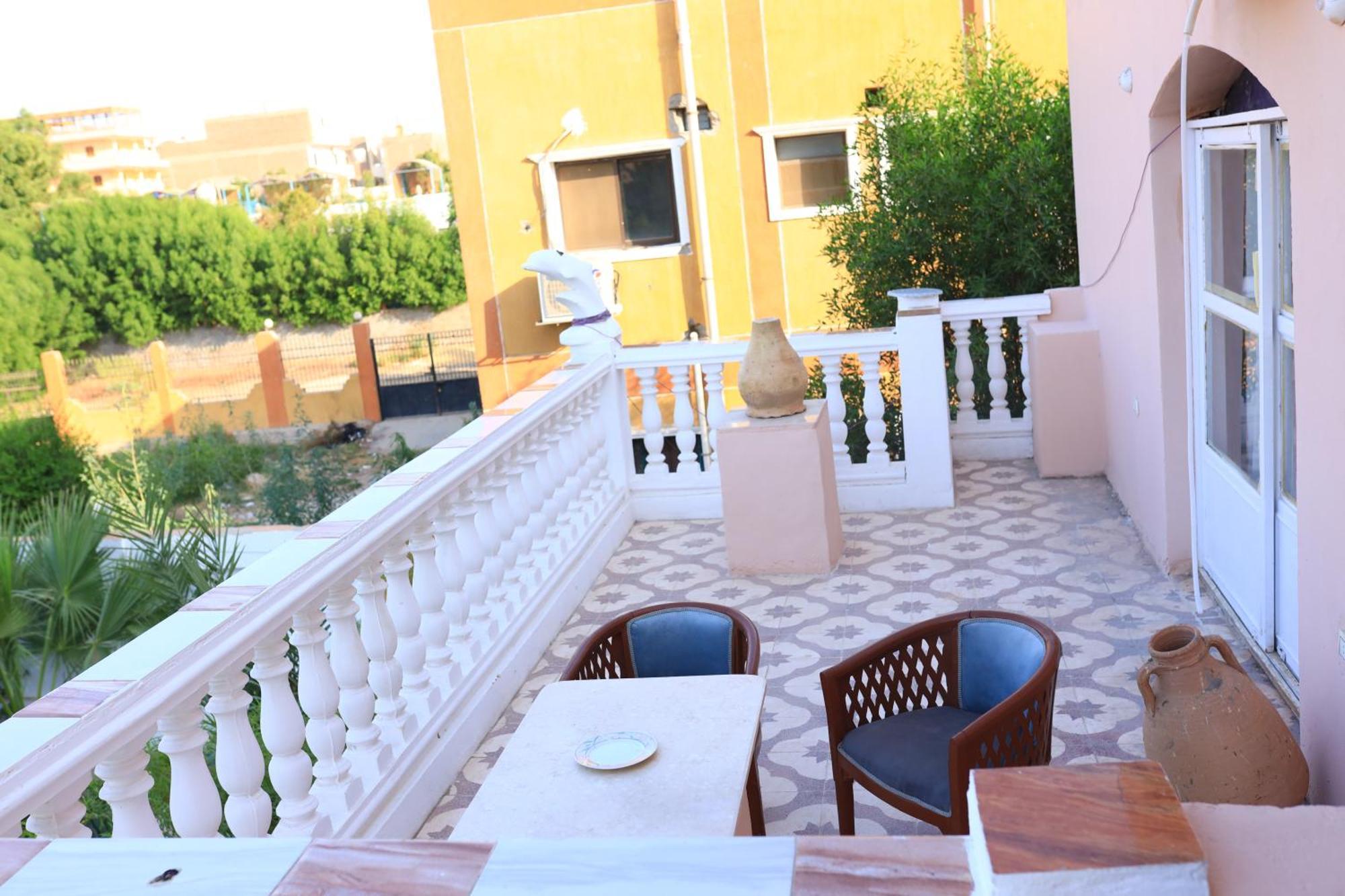 Luxor Nile View Flats Exterior foto